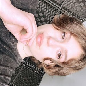 Meet your Posher, Melody